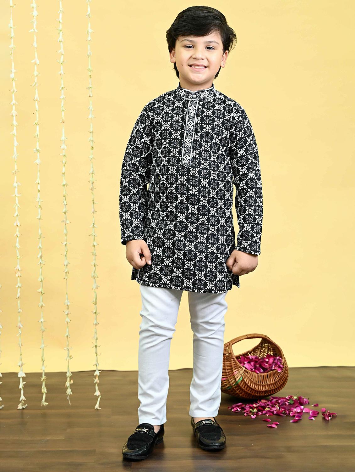 boys embroidered kurta and pyjama set - 21935657 - Zoom Image - 0