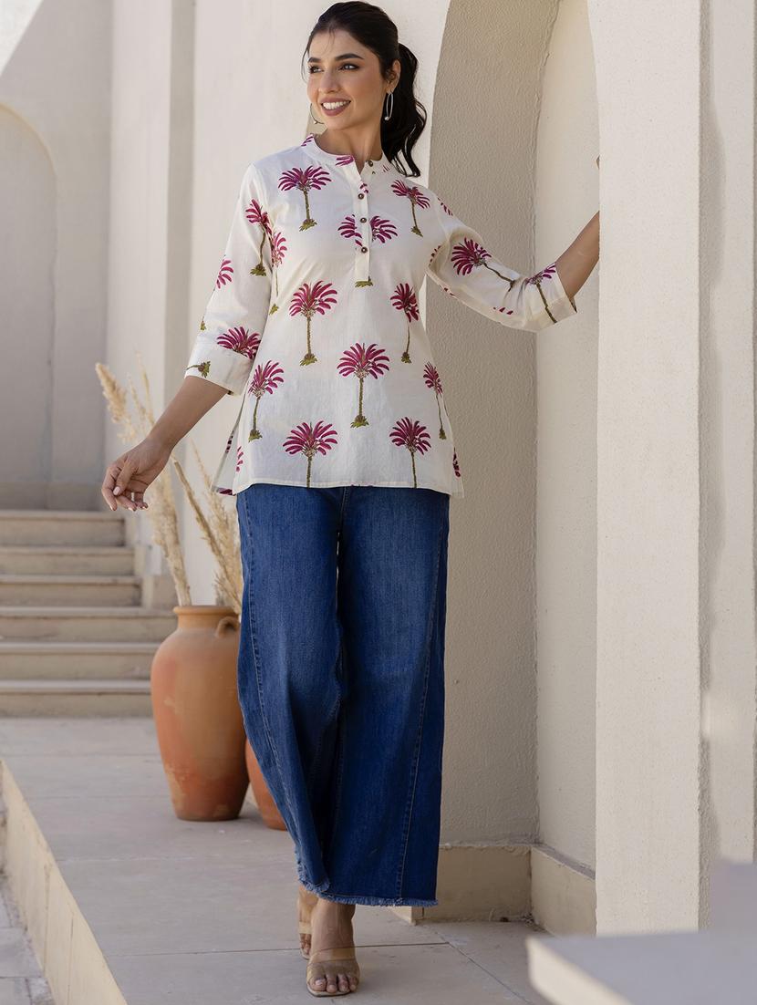 women three quarter sleeve straight kurti - 21935894 - Standard Image - 5