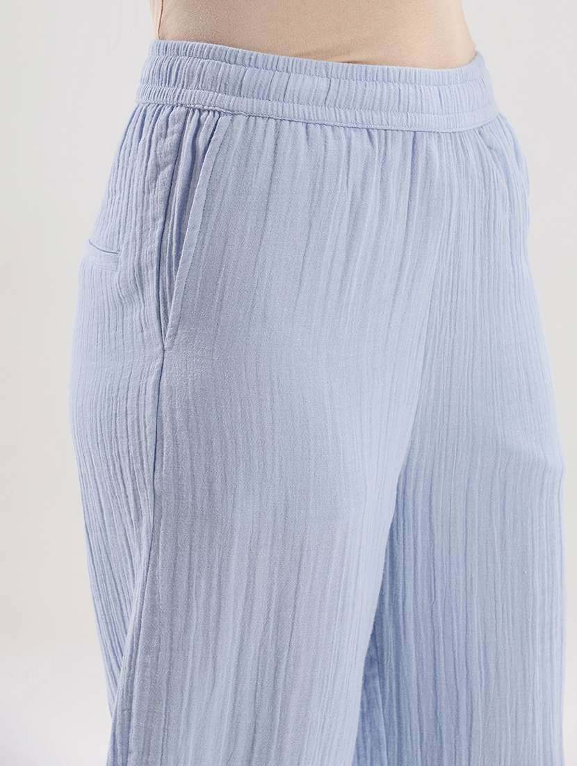 women solid mid rise straight trouser - 21935967 -  Standard Image - 3