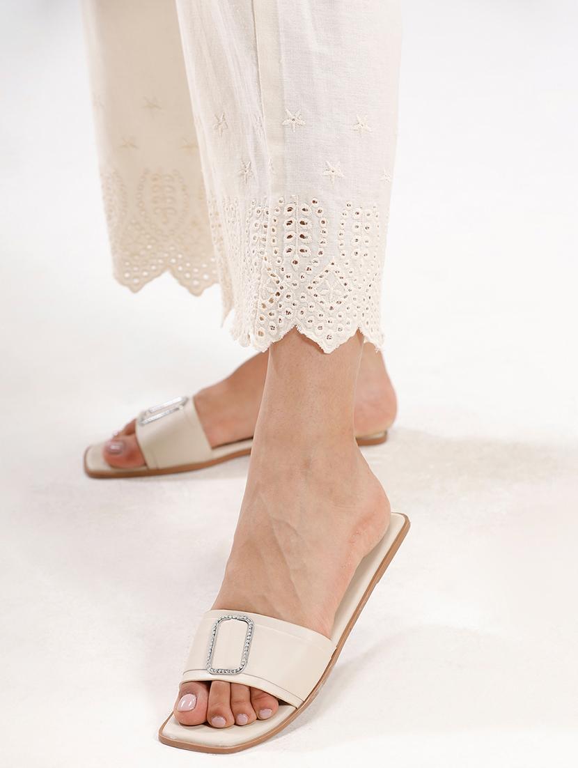 off white solid mid rise straight palazzo - 21935968 - Standard Image - 5