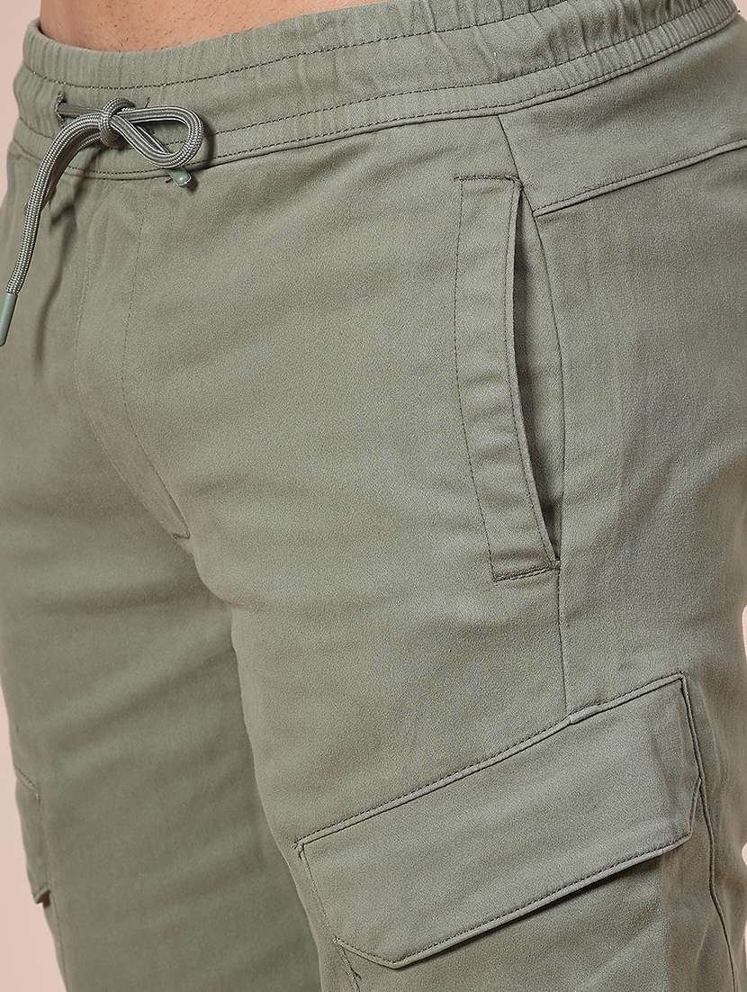 men solid mid rise cargo - 21936317 -  Standard Image - 5