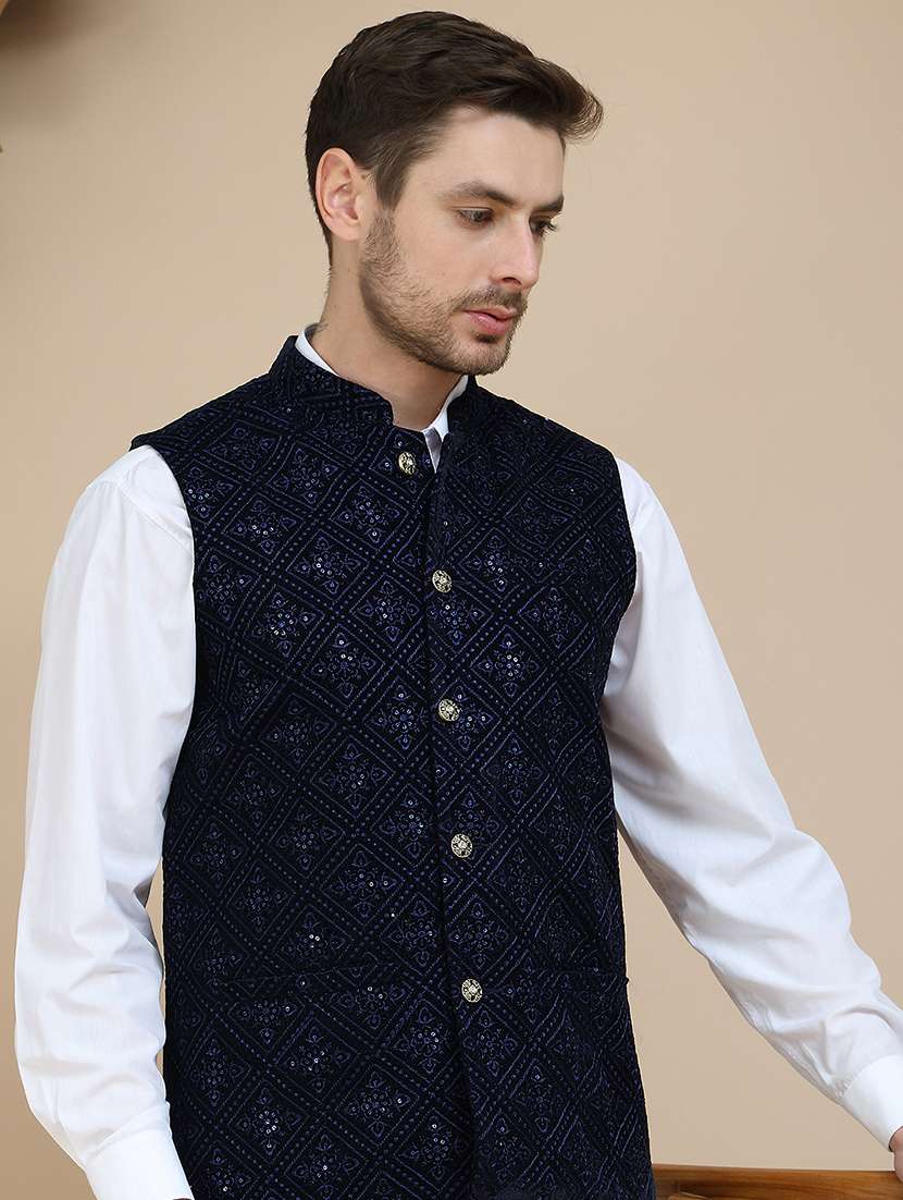 men embroidered mandarin neck nehru jacketv