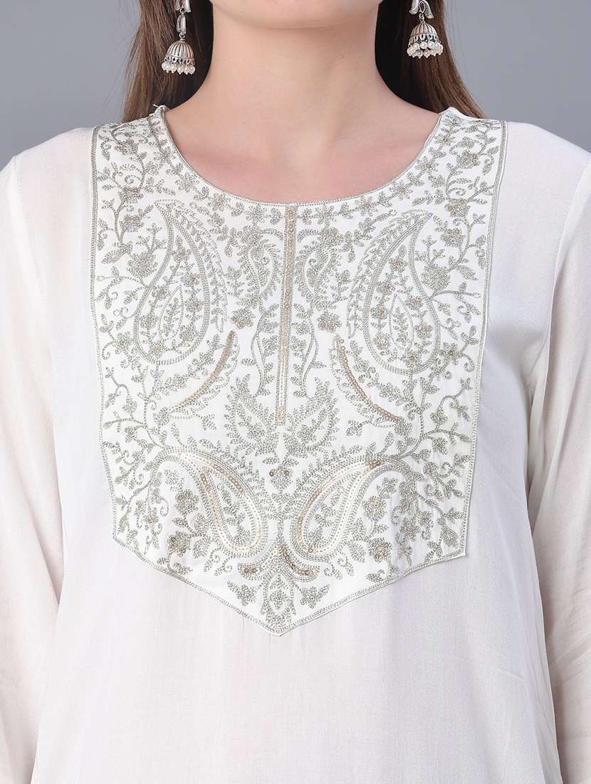 women solid with work three quarter sleeve straight kurta - 21938511 -  Standard Image - 5