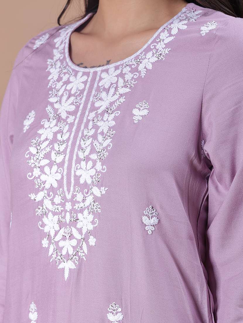 women three quarter sleeve straight kurta - 21938647 -  Standard Image - 5