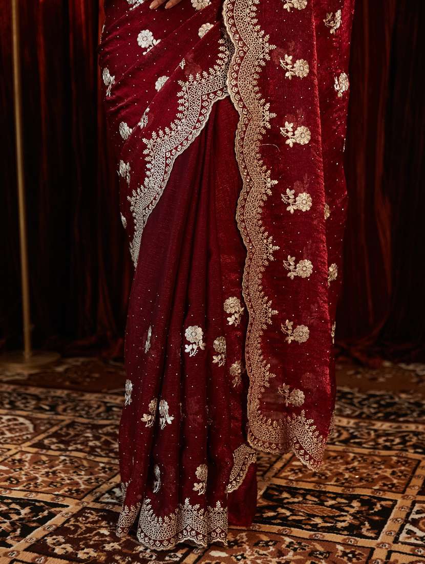 Women Solid With Work Embroidered Saree With Blouse