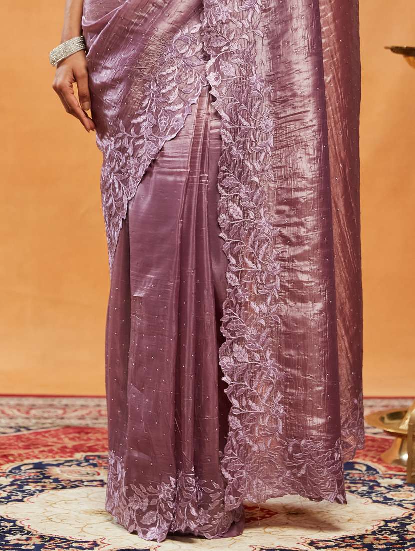 women solid with work embroidered saree with blouse - 21939155 - Standard Image - 5
