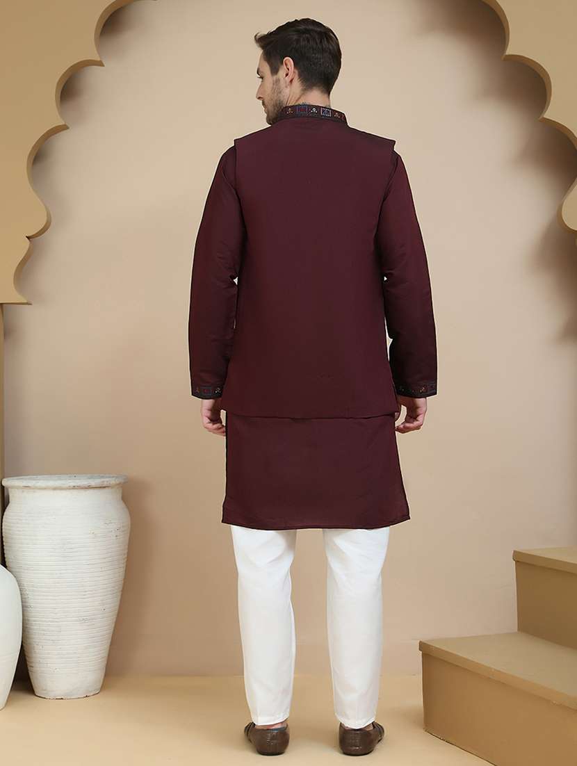 men mandarin neck kurta pyjama with jacket ethnic wear set - 21939516 - Standard Image - 5