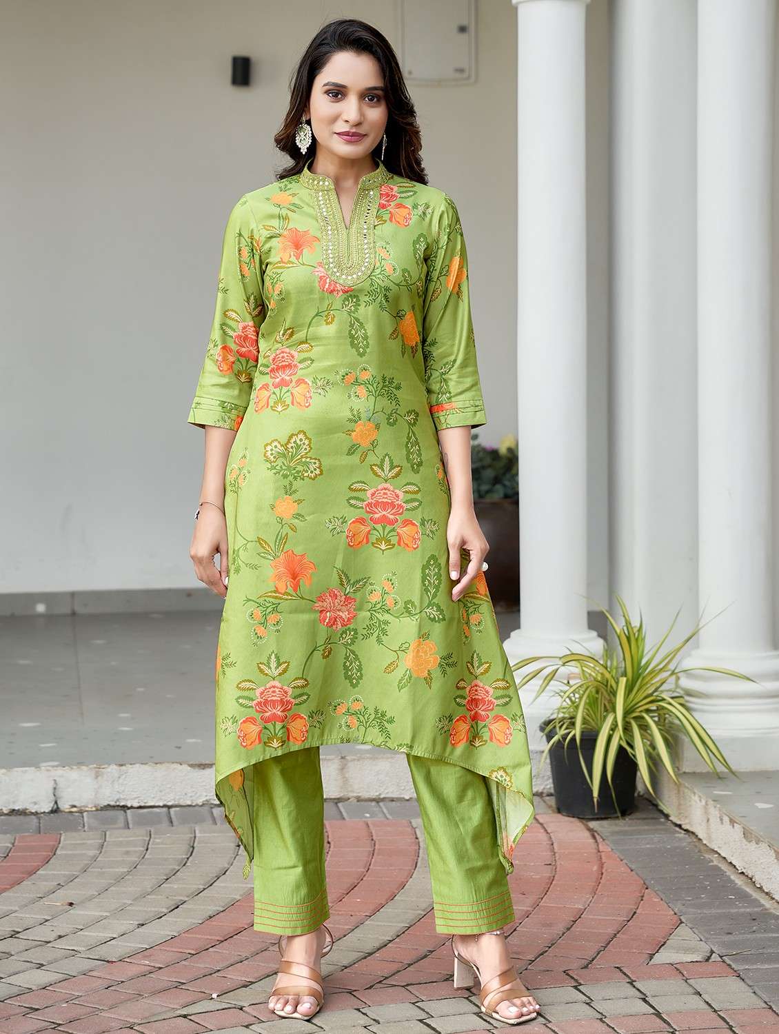women three quarter sleeve kurta pant set - 21940406 -  Zoom Image - 0