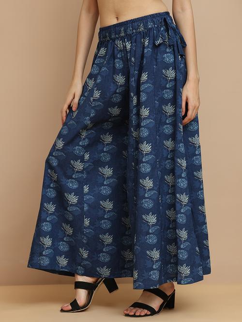 women printed mid rise flared palazzo - 21940414 - Standard Image - 0