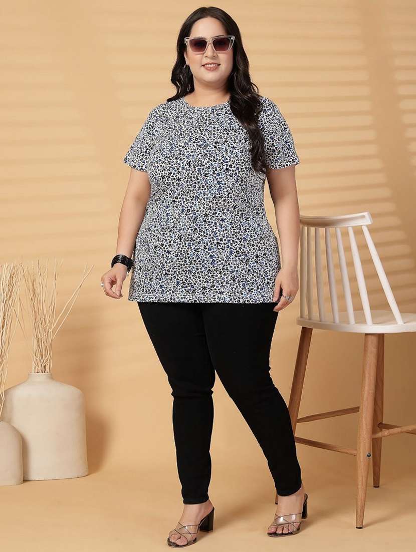 women plus size printed short sleeve t-shirt - 21940837 -  Standard Image - 5