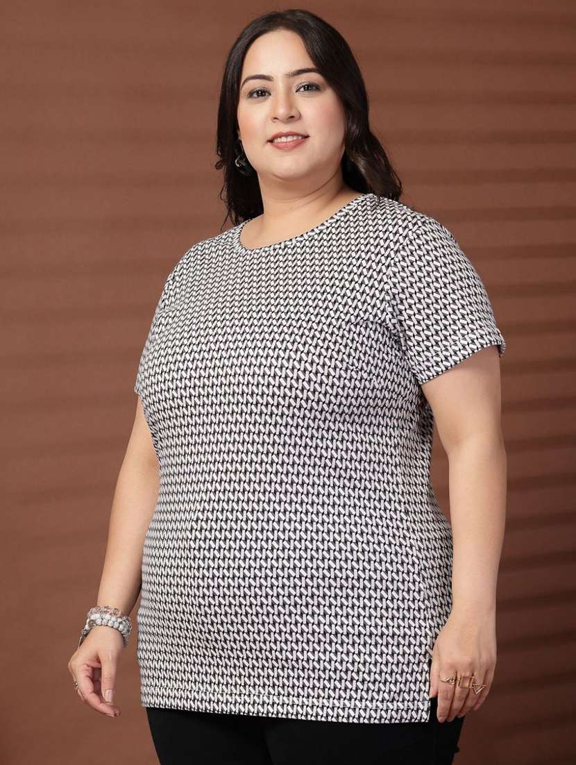 women plus size printed short sleeve t-shirt - 21940840 -  Standard Image - 3