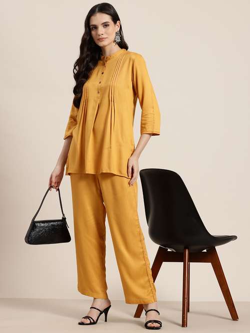 women three quarter sleeve ethnic co-ord set