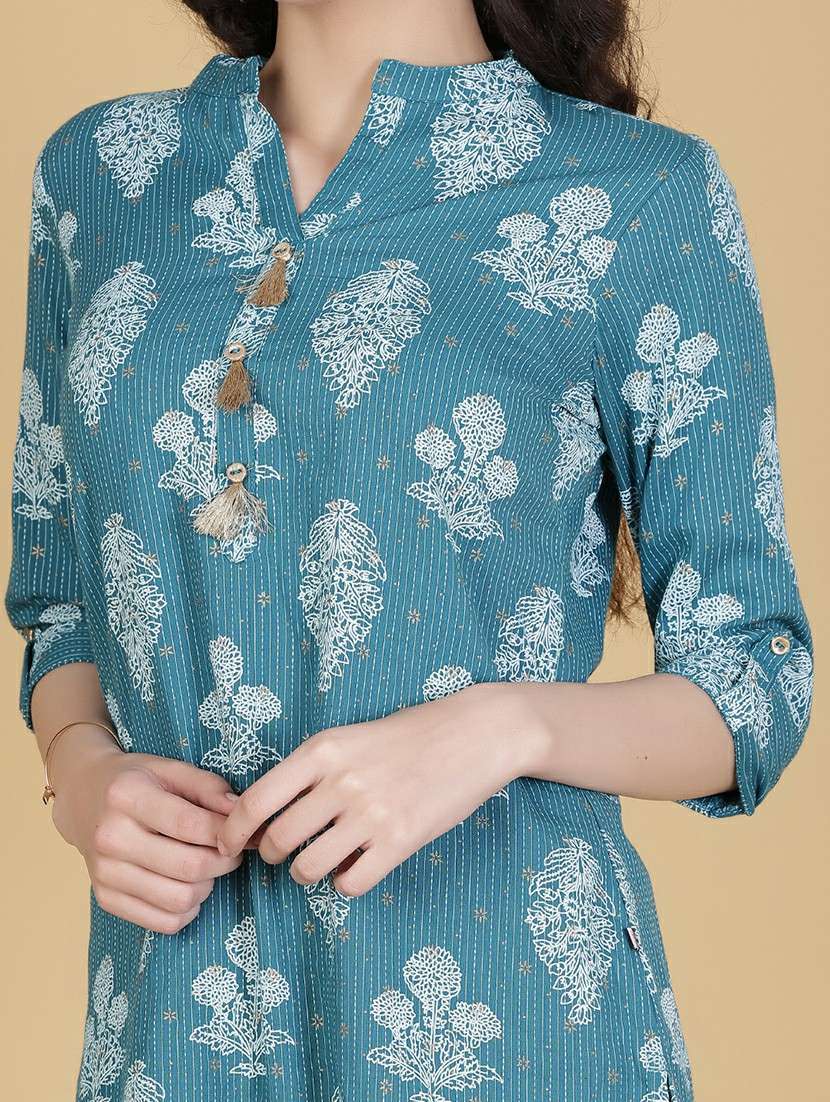 women printed three quarter sleeve straight kurta - 21941280 - Standard Image - 5