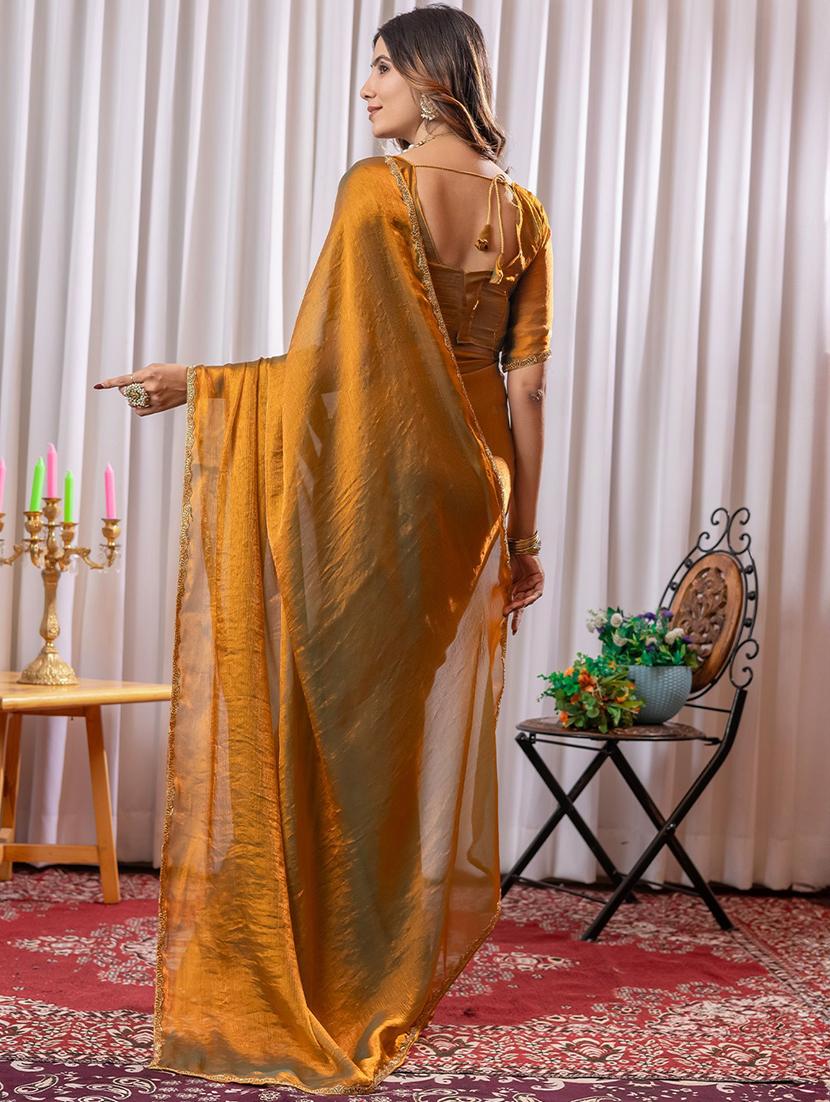 women solid with bordered embellished saree with blouse - 21941340 - Standard Image - 3