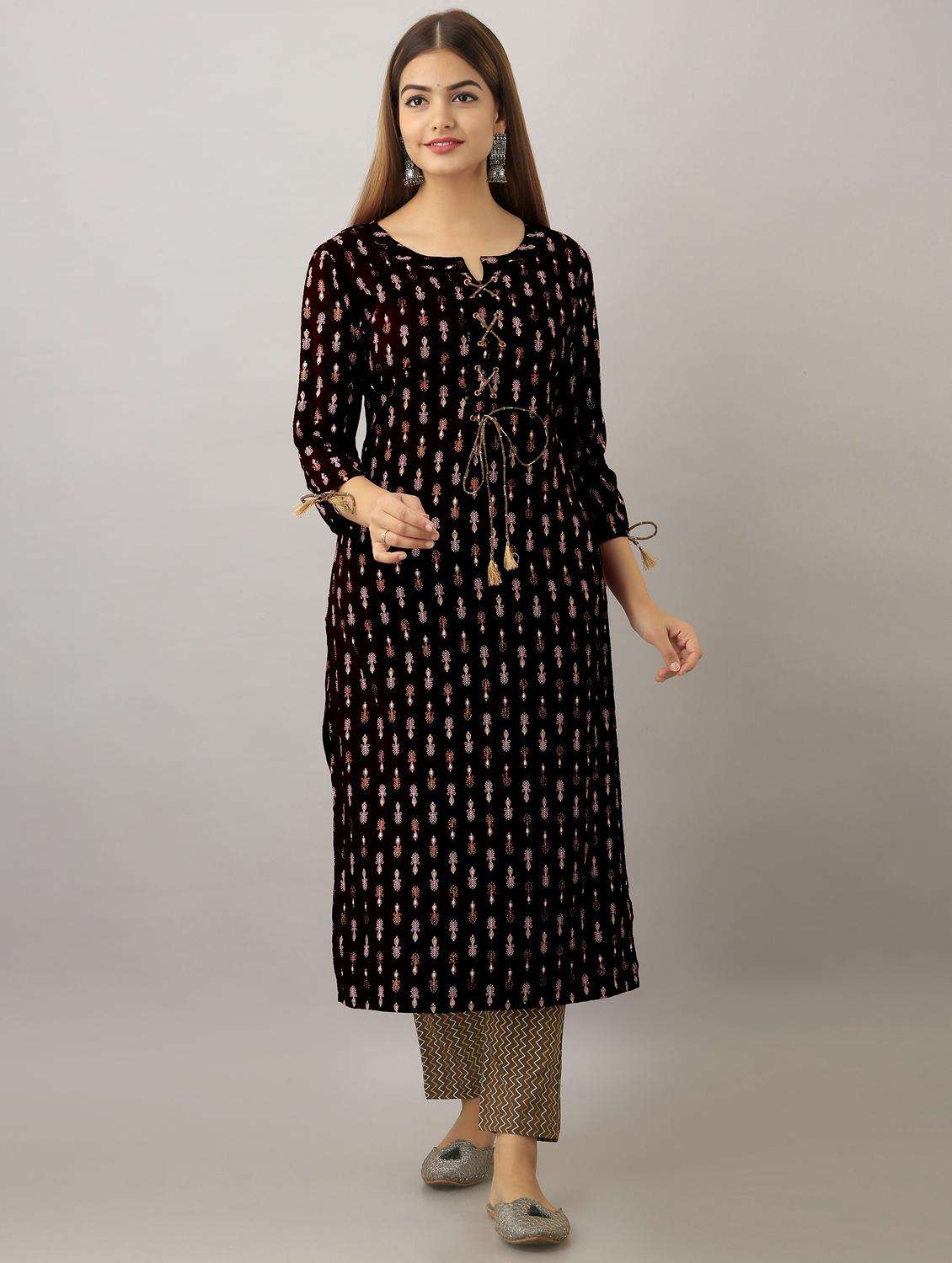 women three quarter sleeve straight kurta