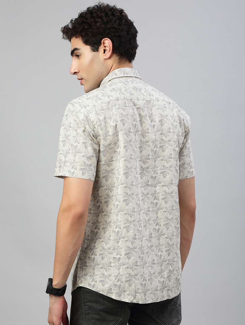 men printed short sleeve regular fit casual shirt - 21941466 -  Standard Image - 3