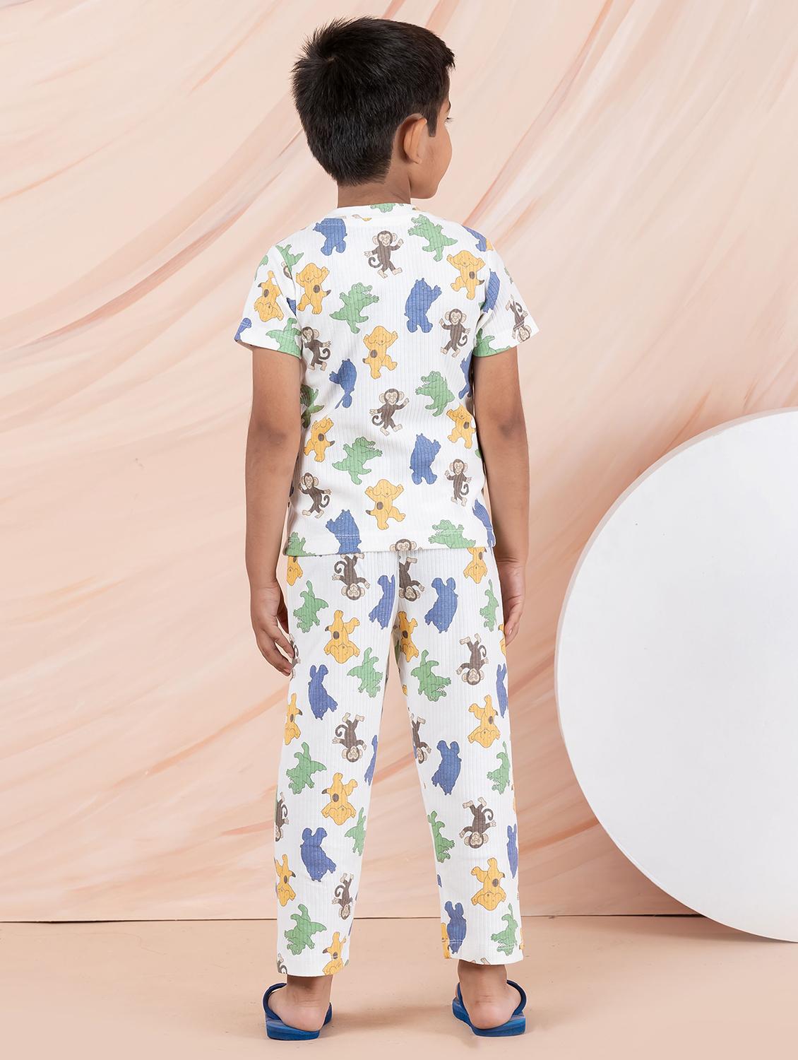 boys printed round neck pyjama set nightwear - 21941504 - Standard Image - 3