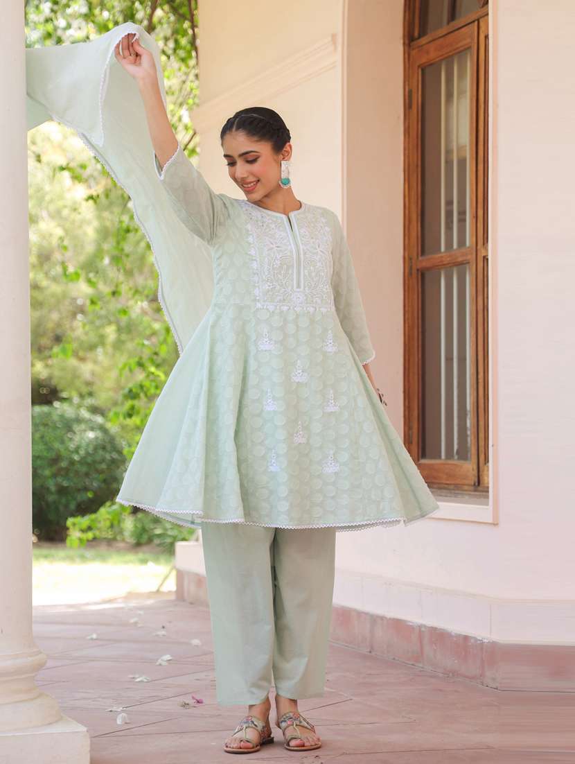 women three quarter sleeve anarkali kurta pant with dupatta set - 21941529 - Standard Image - 5