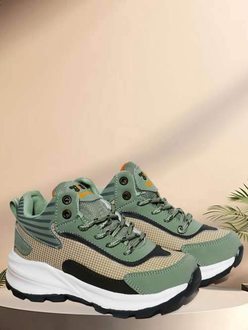 Sport Shoes