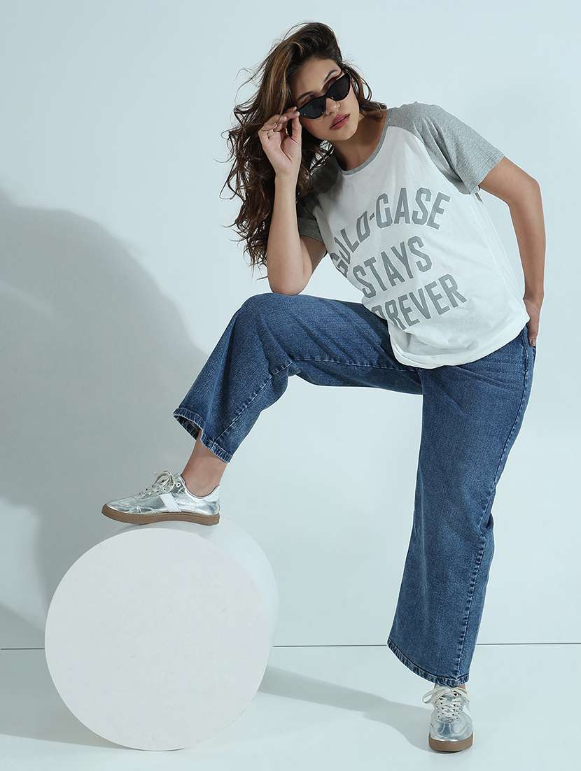 women printed short sleeve regular fit t-shirt - 21941647 -  Standard Image - 5