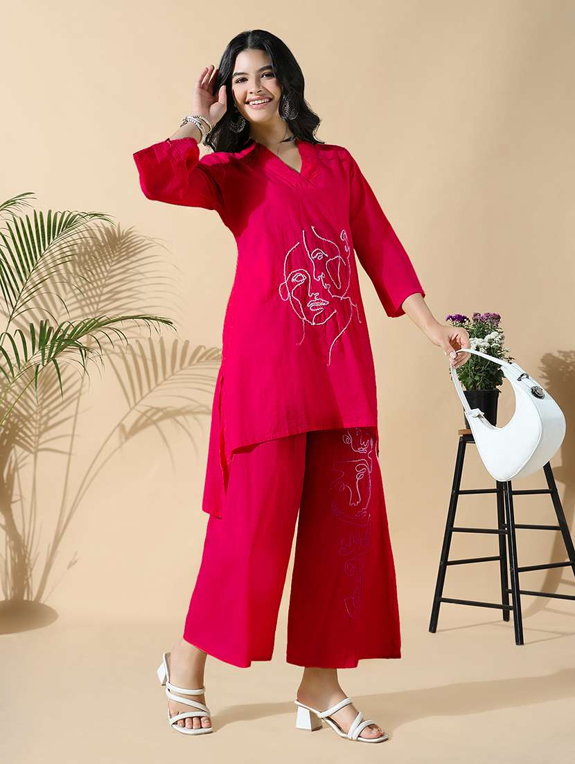 women three quarter sleeve kurta palazzo set - 21941657 -  Zoom Image - 0