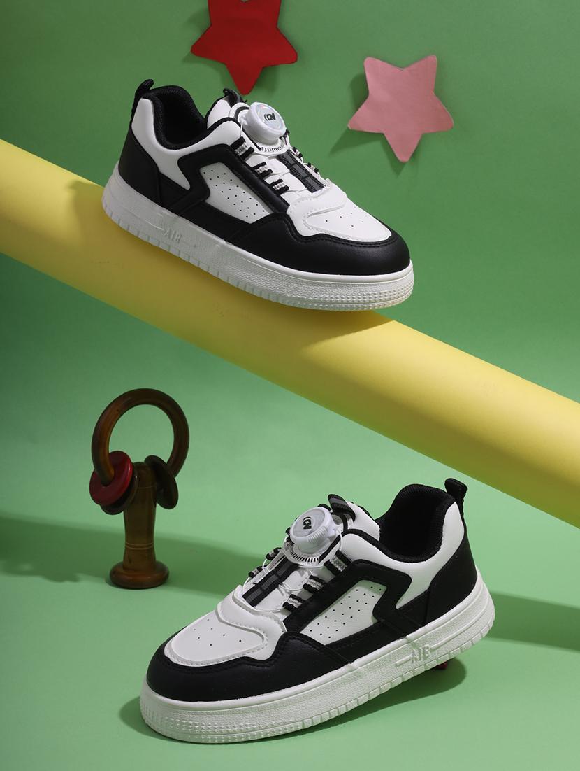 unisex color block lace up sneaker