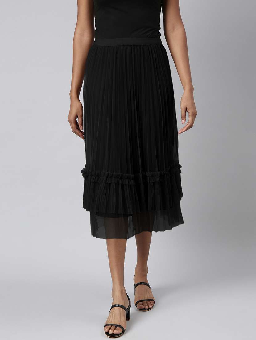 women black solid high rise tiered skirt