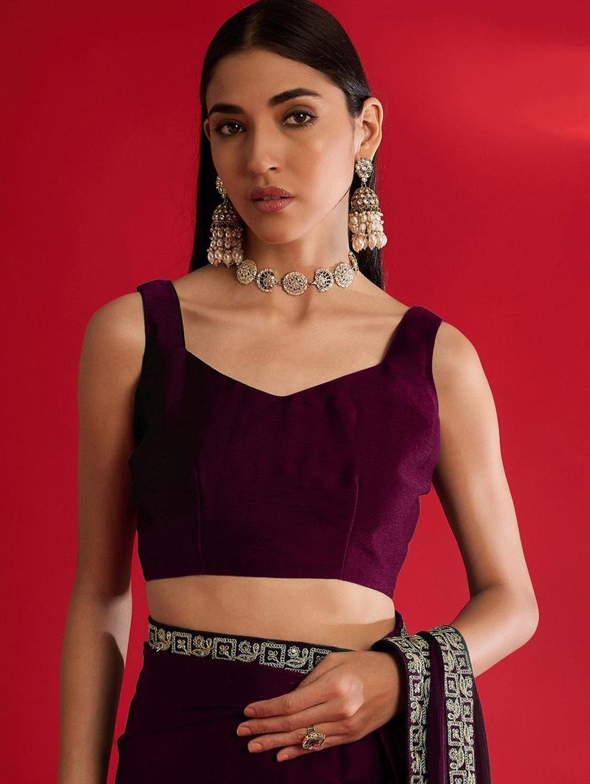 women solid with bordered saree with blouse - 21941986 - Standard Image - 5