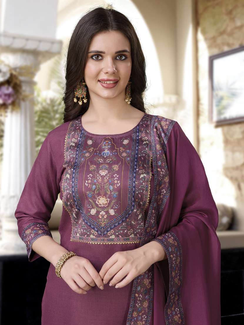 women three quarter sleeve kurta pant with dupatta set - 21942010 - Standard Image - 5
