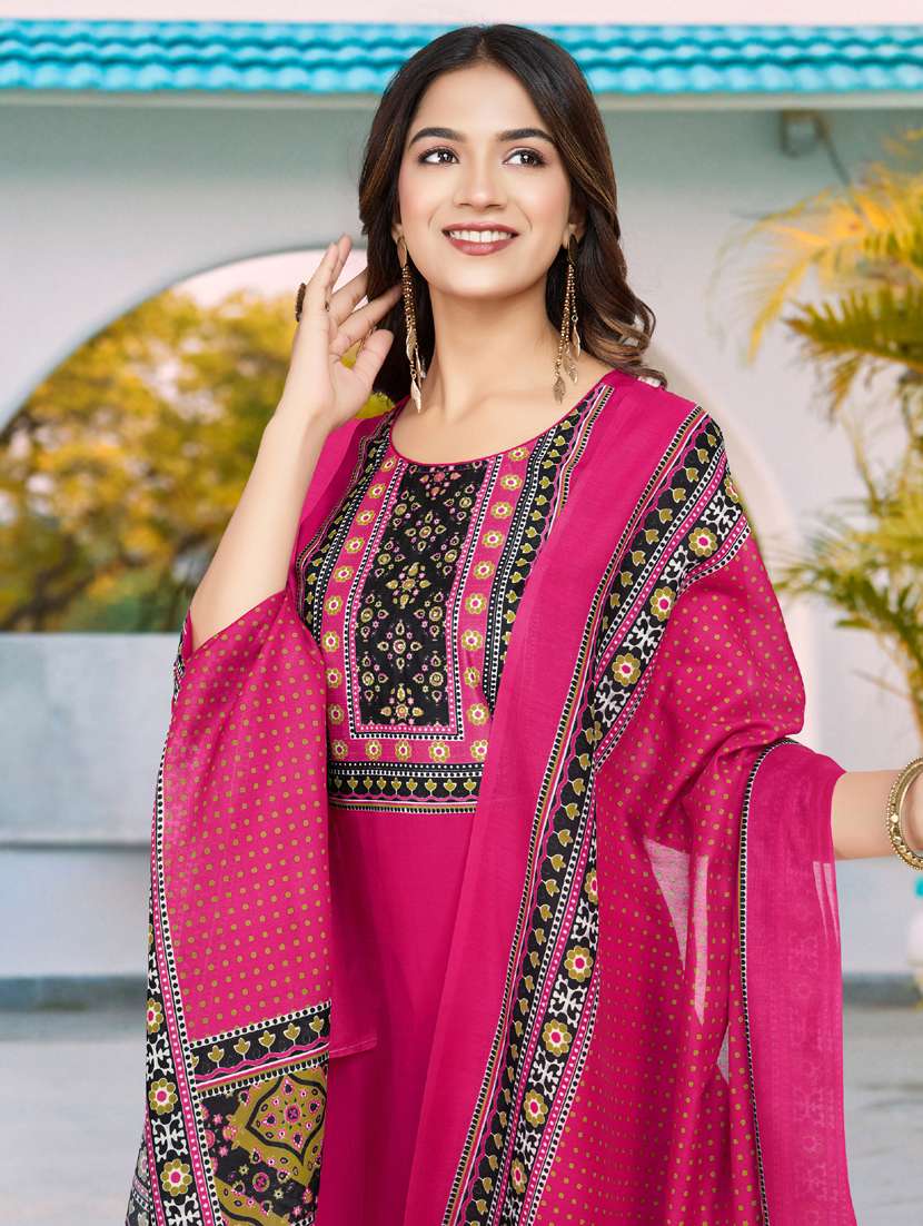women three quarter sleeve kurta pant with dupatta set - 21942030 -  Standard Image - 5