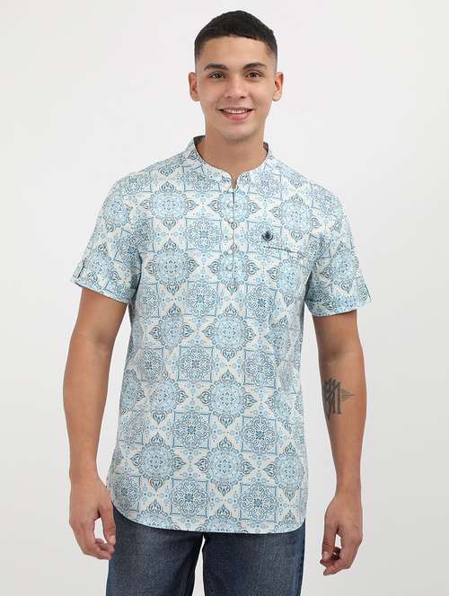 Men Printed Mandarin Neck Short Kurta