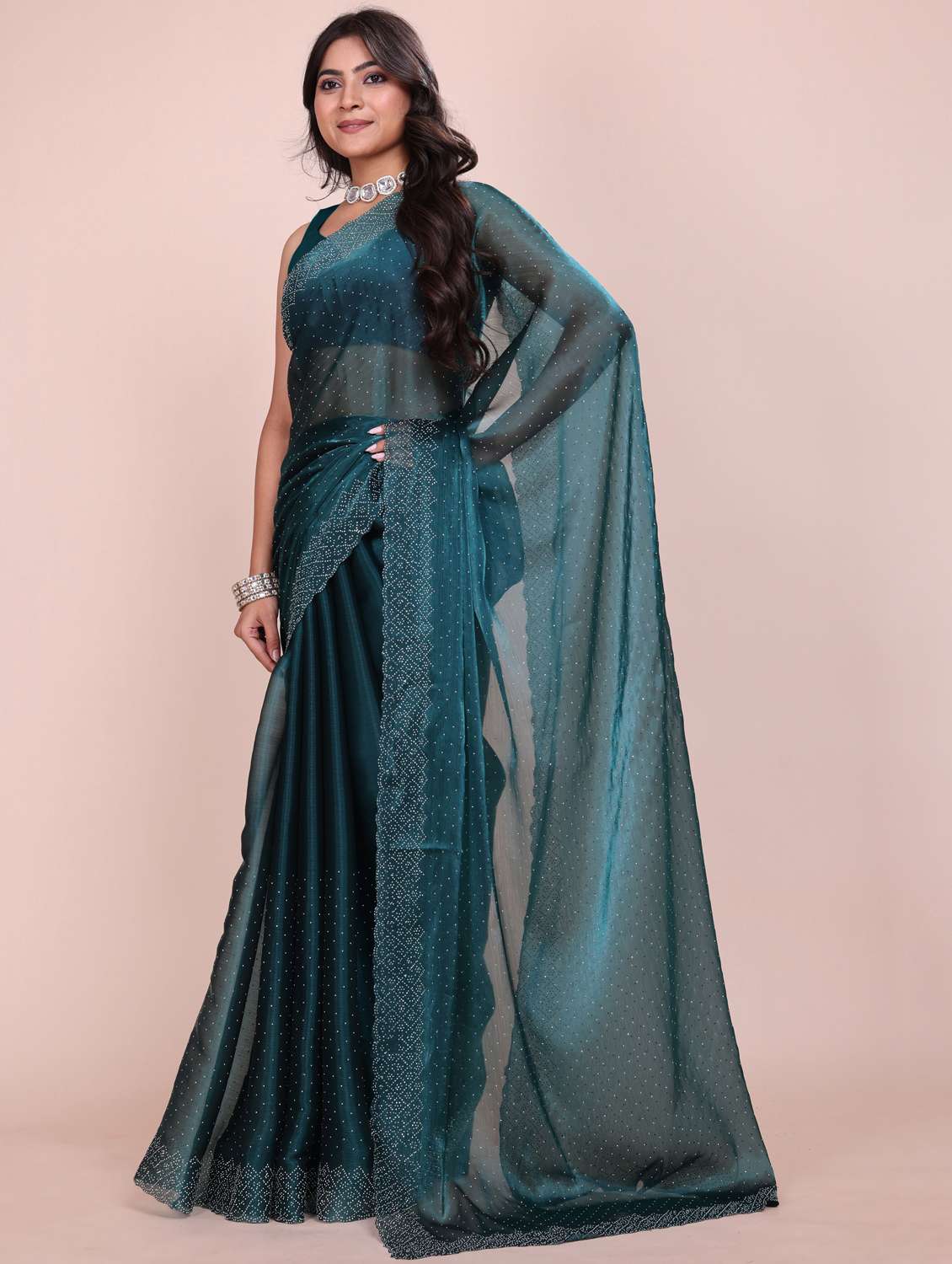 women solid with work embellished saree with blouse - 21943092 -  Standard Image - 3