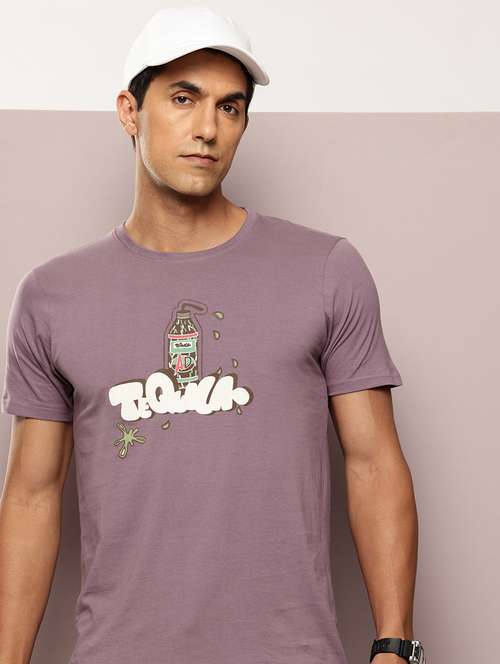 men chest print round neck regular fit t-shirt - 21943488 - Standard Image - 0