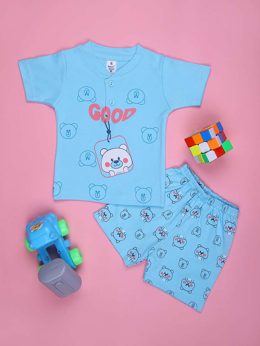 boys printed t-shirt & shorts twin set - 21943690 -  Zoom Image - 0