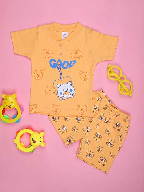 boys printed t-shirt & shorts twin set - 21943694 -  Standard Image - 0