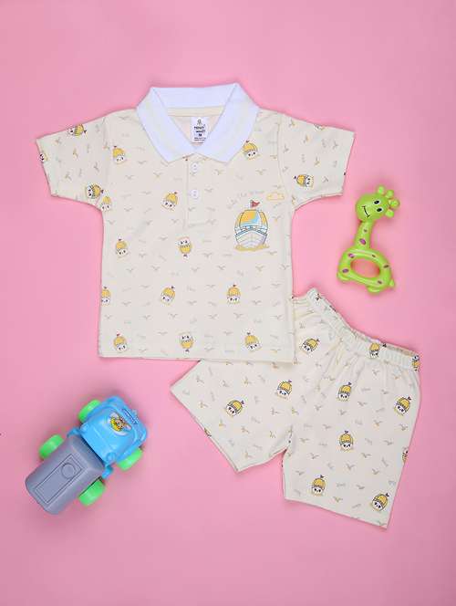 boys printed t-shirt & shorts twin set - 21943791 - Standard Image - 0