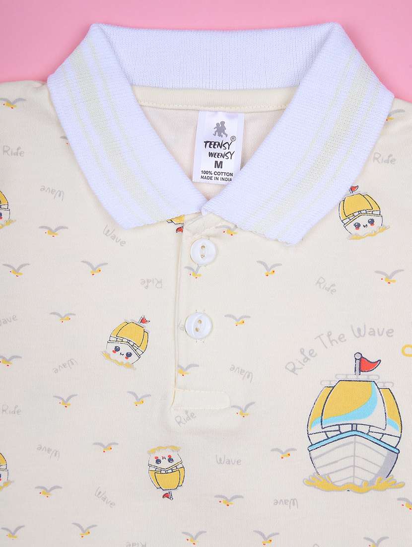 boys printed t-shirt & shorts twin set - 21943791 - Standard Image - 3