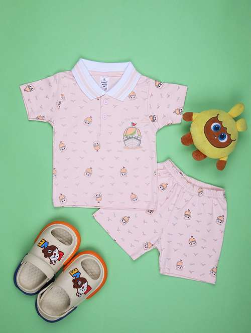 boys printed t-shirt & shorts twin set - 21943792 - Standard Image - 0