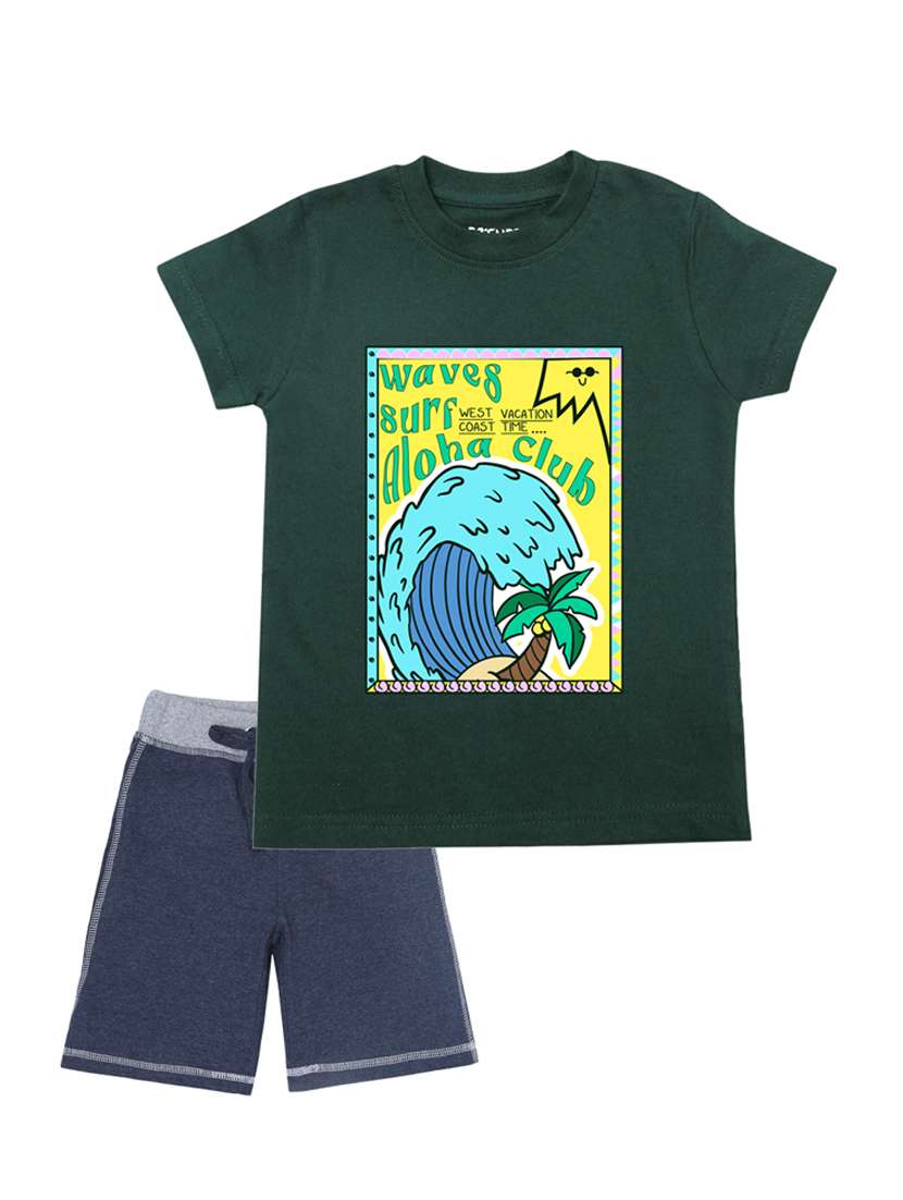 boys printed t-shirt & shorts casual wear set