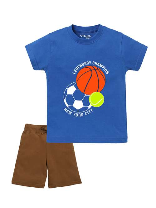 boys printed t-shirt & shorts casual wear set - 21944169 -  Standard Image - 0