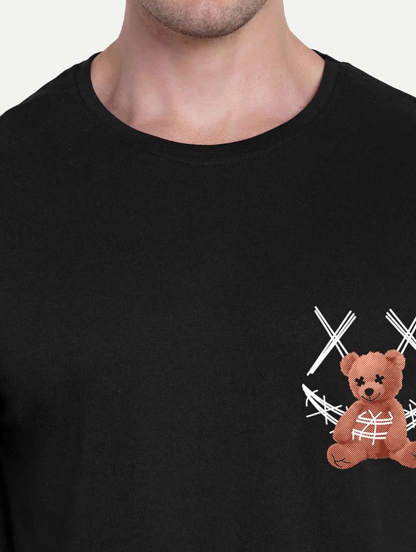men black short sleeve oversized t-shirt - 21944427 - Standard Image - 3