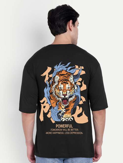men black short sleeve oversized t-shirt - 21944431 -  Standard Image - 0