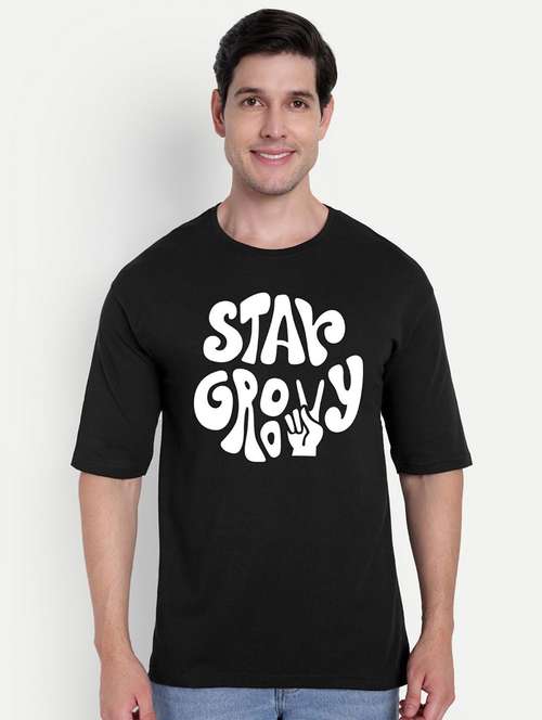 men black short sleeve oversized t-shirt - 21944449 -  Standard Image - 0