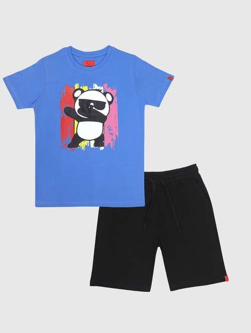 boys printed t-shirt & shorts casual wear set - 21944749 - Standard Image - 0