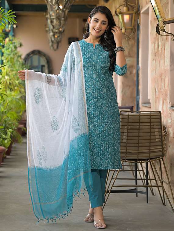 women three quarter sleeve kurta pant with dupatta set - 21944770 - Zoom Image - 0