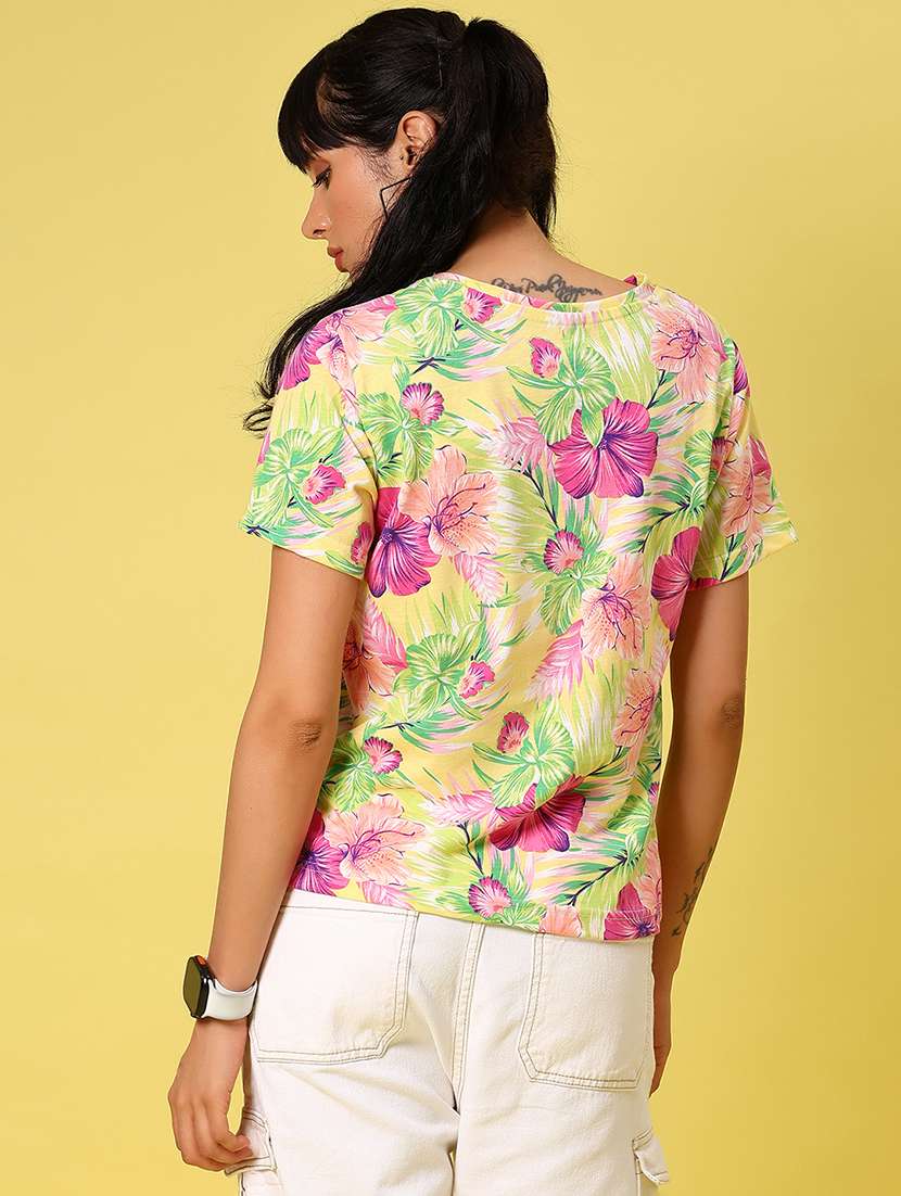 women floral print short sleeve t-shirt - 21944856 -  Standard Image - 3