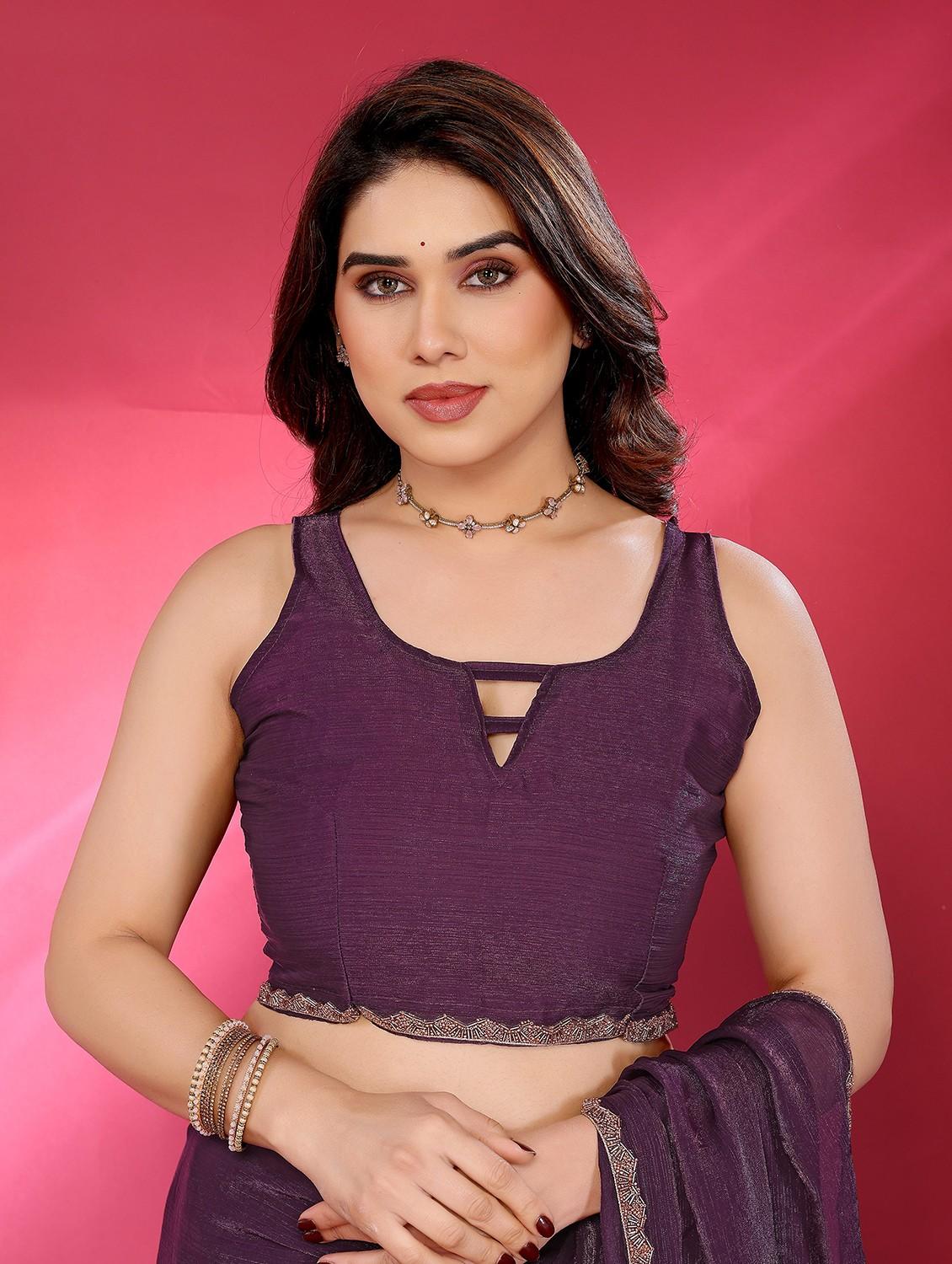 women solid embellished bordered saree with blouse - 21944892 - Standard Image - 5