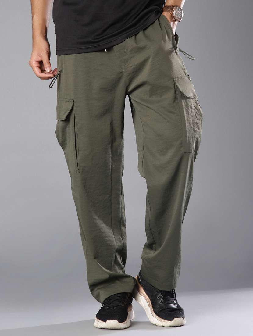 men solid mid rise cargo