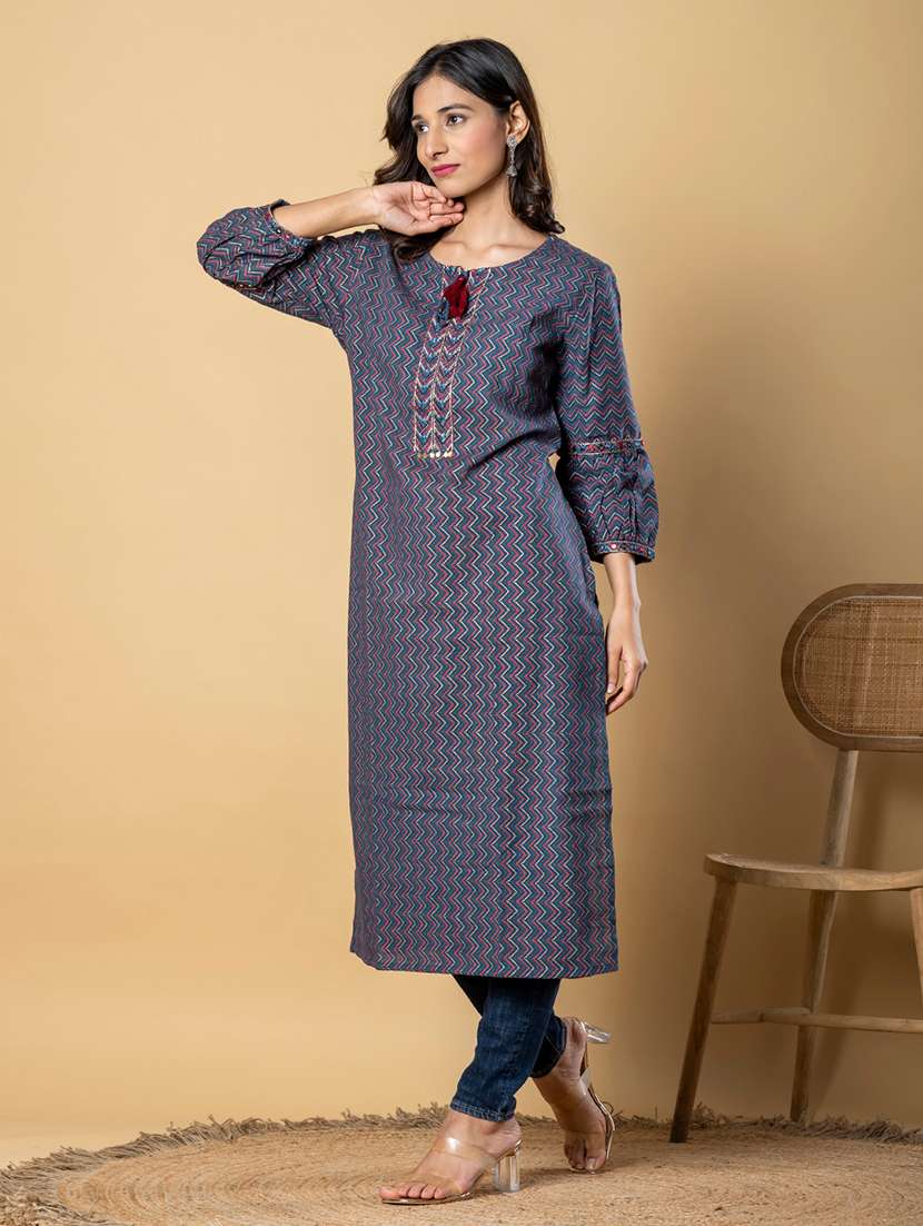 women navy blue long sleeve straight kurta - 21946446 -  Standard Image - 3