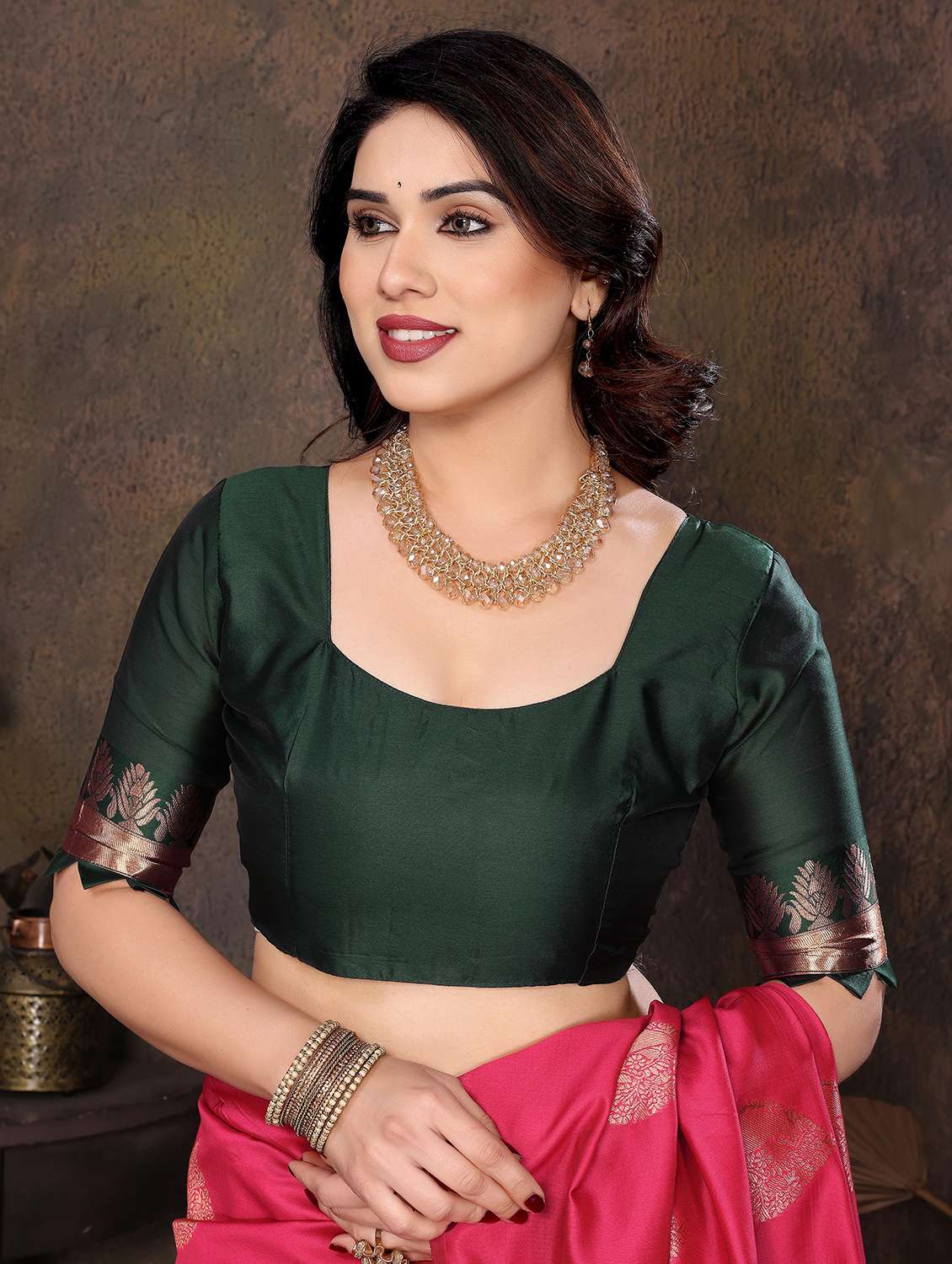 women self design banarasi saree with blouse - 21946729 -  Standard Image - 3